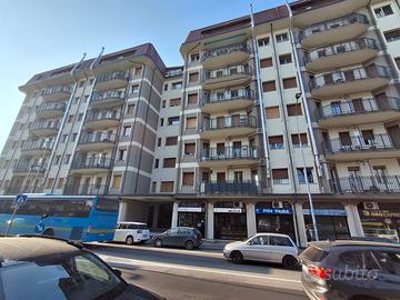 Ampio monolocale piano alto