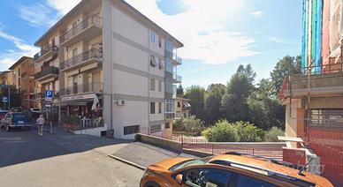 AMPIO QUADRILOCALE con posto auto riservato