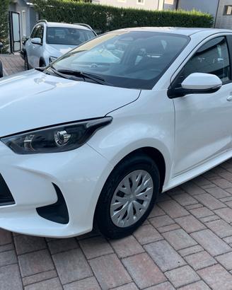 Toyota Yaris 1.5 Hybrid 5 porte Trend