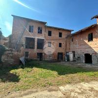 CASA SEMINDIPENDENTE A TONCO