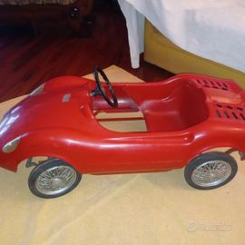 Macchina a pedali Ferrari Giordani anni 60/70