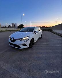 RENAULT Clio 5ª serie - 2020