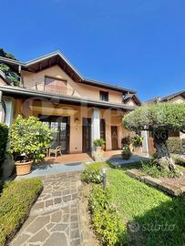 Villa a schiera Senago [Cod. rif 3247540VRG]