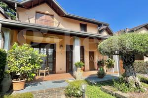 Villa a schiera Senago [Cod. rif 3247540VRG]
