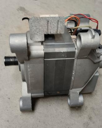 motore lavatrice Whirlpool 