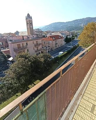 Appartamento di 75 m² con 4 locali a Spotorno