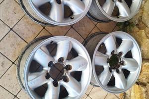 cerchi in lega Nissan terrano 2 