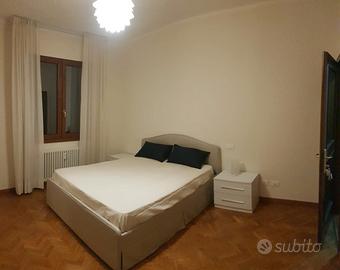 Cento (fe) camera matrimoniale