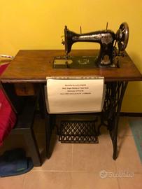 Macchina cucire singer