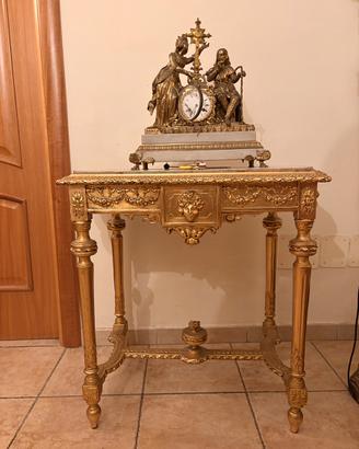 Tavolino in Stile Luigi XVI  francese