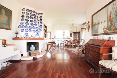 VILLA SINGOLA A MONTESILVANO