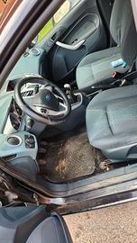 ford fiesta 1400 TDCI DEL 2009