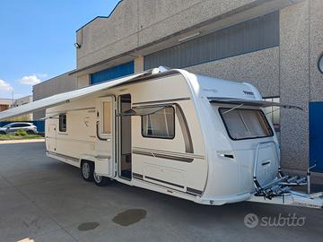 Roulotte fendt 720 bianco Active doppio asse