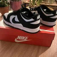 Nike Dunk Low "Black" - Nuove, Taglia 39