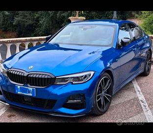 BMW 330i