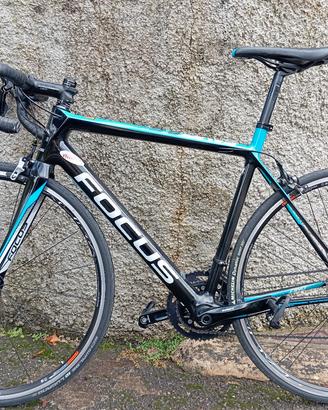 bici da corsa Focus 