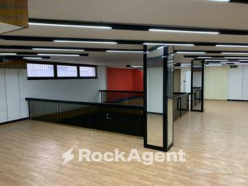 FABBRICATO A DESTINAZIONE MISTA: COMMERCIALE, RESI