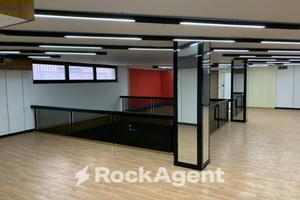 FABBRICATO A DESTINAZIONE MISTA: COMMERCIALE, RESI