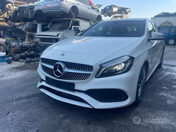 Ricambi Mercedes-Benz A180 1.5 CDI 109cv del 2017