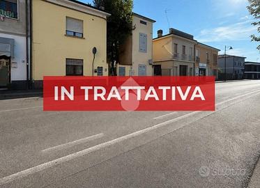 PALAZZINA A MANERBIO