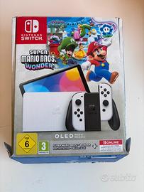 Nintendo Switch oled bianca- Completa