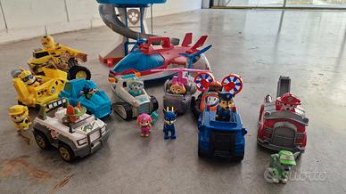 Paw Patrol lotto 2 basi, aereo, castello e  altri