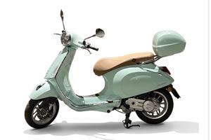 Vespa 50 Primavera turchese