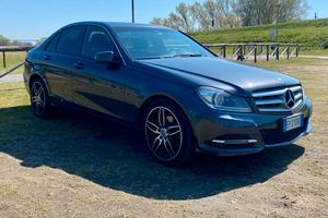 Mercedes Benz classe C 220 CDI w204