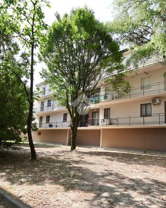3 LOCALI A REGGIO NELL'EMILIA