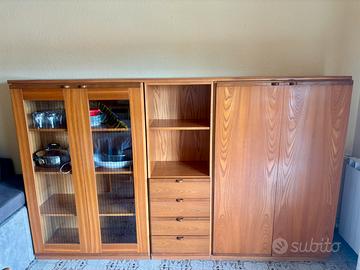 Mobile Credenza