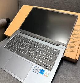 Huawei MateBook D14 i5 12th Gen 16GB 512GB