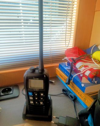 RADIO PORTATILE ICOM M37