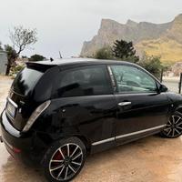 lancia ypsilon 1.3 multijet 