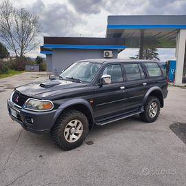 Mitsubishi Pajero Sport GLS 2500 anno 2001 