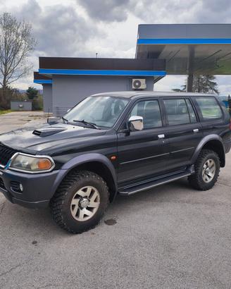 Mitsubishi Pajero Sport GLS 2500 anno 2001 