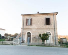 CASA INDIPENDENTE A ROSETO DEGLI ABRUZZI