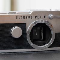 Olympus Pen FT MEZZO FORMATO +adattatore canon EF