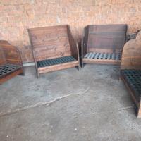 Divanetti in legno per interno