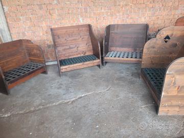 Divanetti in legno per interno