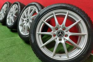 Cerchi Mercedes A B CLA Sens TPMS Gomme 205 50 17