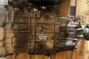 CAMBIO NISSAN CABSTAR ZF 6S380 V 1323 065 047