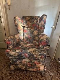 Poltrona comoda,elegante- motivo: trasloco