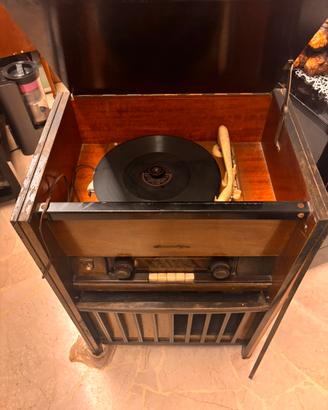 Radio giradischi anni 50