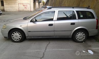 Opel astra ricambi