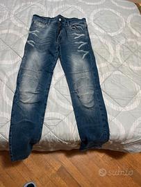 jeans moto taglia