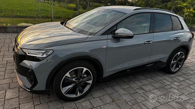 Audi Q4 45 etron quattro S line (286CV) 07/24