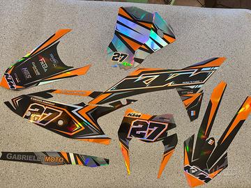 Grafiche Moto 100% Personalizzate