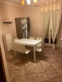 Affitta appartamento arredato a studenti o impiega