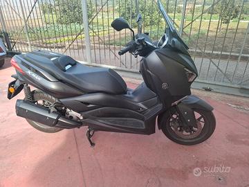  Yamaha  X-MAX 300  anno 2020  - Roma Ediction