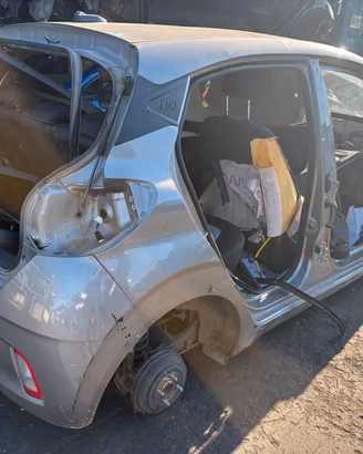 RICAMBI HYUNDAI I10 1.0 BENZINA ANNO:2021